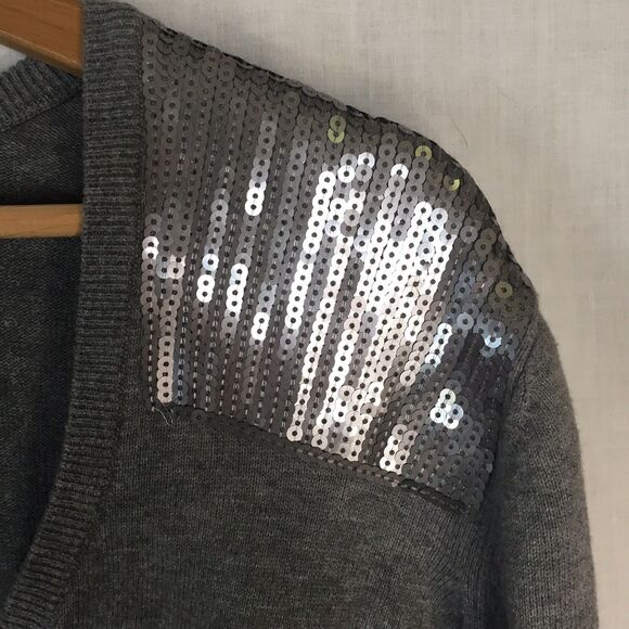 Grey with Sequins V Neck Cardigan Sweater Torrid Size 1 Cotton - Picture 6 of 12